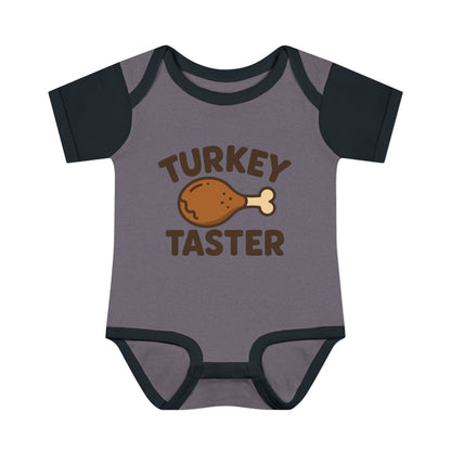 Thanksgiving Baby Bodysuit, Cute Infant Outfit, Holiday Gift for Newborns, Turkey Taster Onesie, Baby Shower Present, Fall Celebration